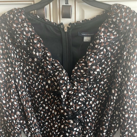 Tommy Hilfiger Dresses & Skirts - NWT Tommy Hilfiger ruffled dress